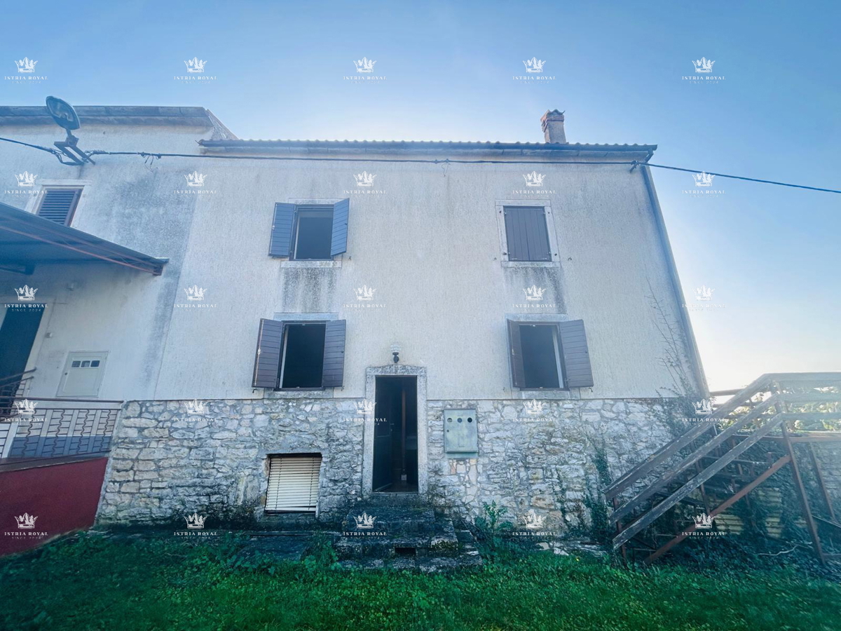 Hiša z razgledom na morje na območju Istre – 170 m² bivalne površine na 665 m² zemljišča | Cena: 250.000 €